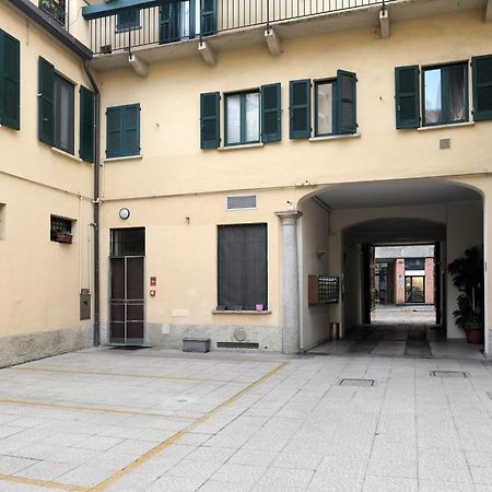 Comecasa Bright Terraced Apartment In Porta Romana Vicino Clinica Mangiagalli ミラノ エクステリア 写真